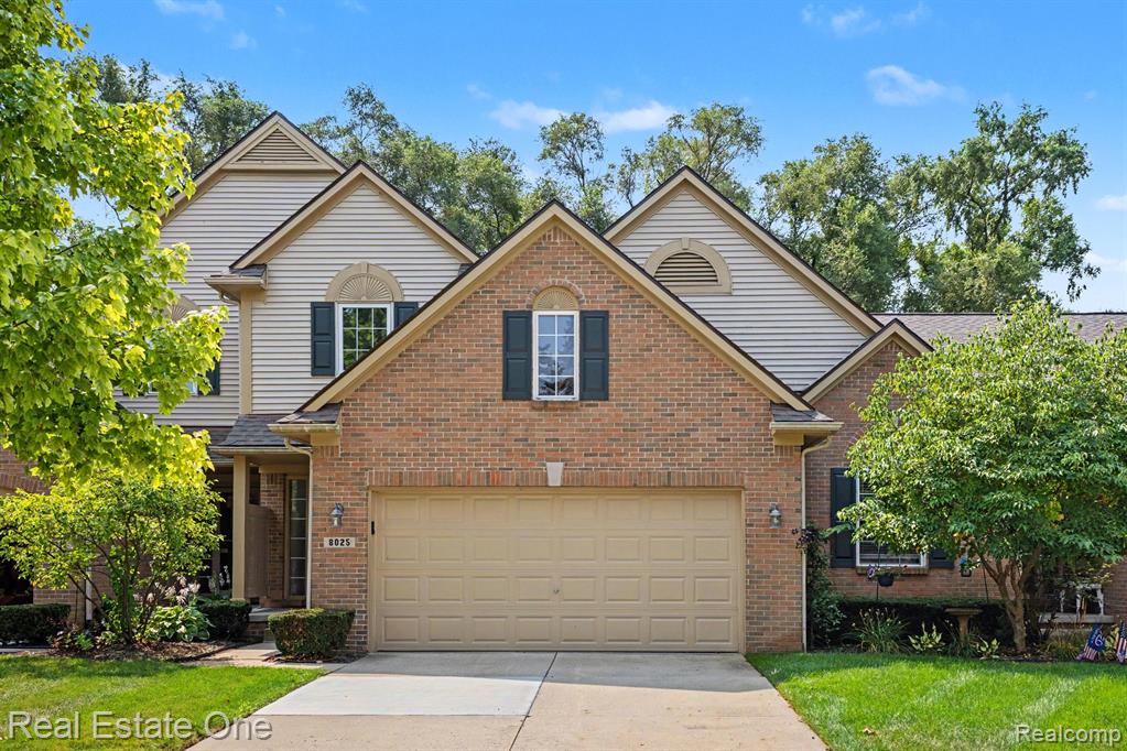 8025 Springdale Drive, 48, White Lake, MI