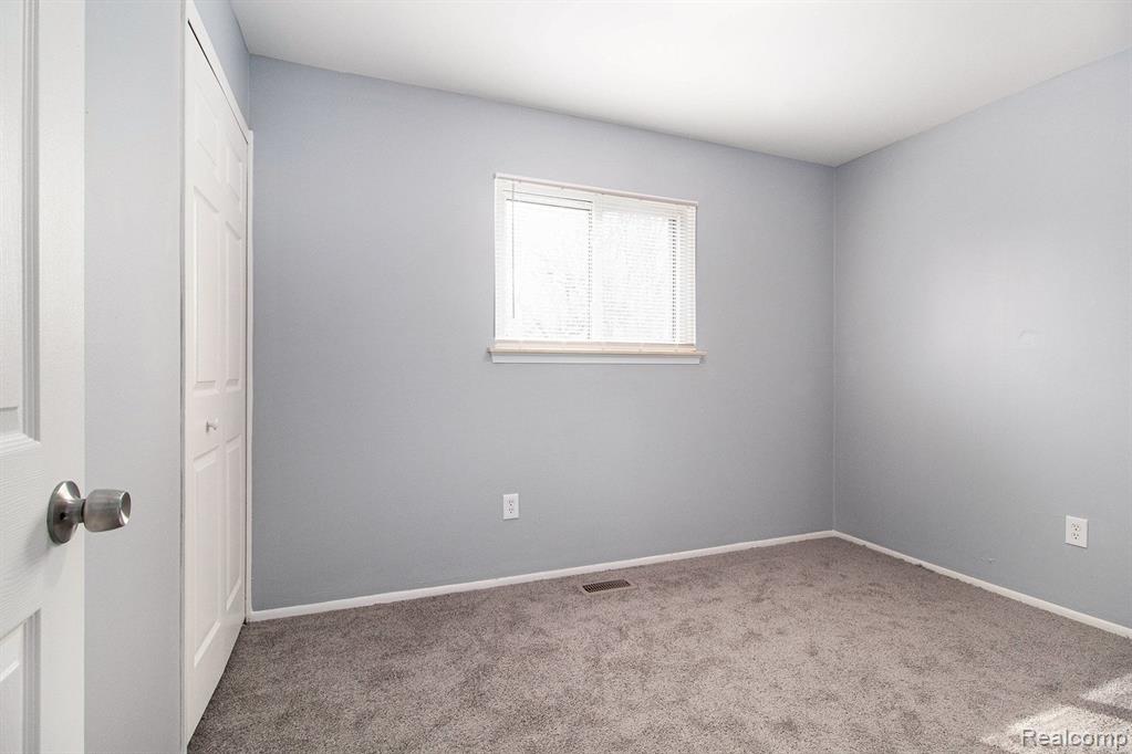 41810 PIERCE Street, Van Buren, MI 48111 — Photo 14