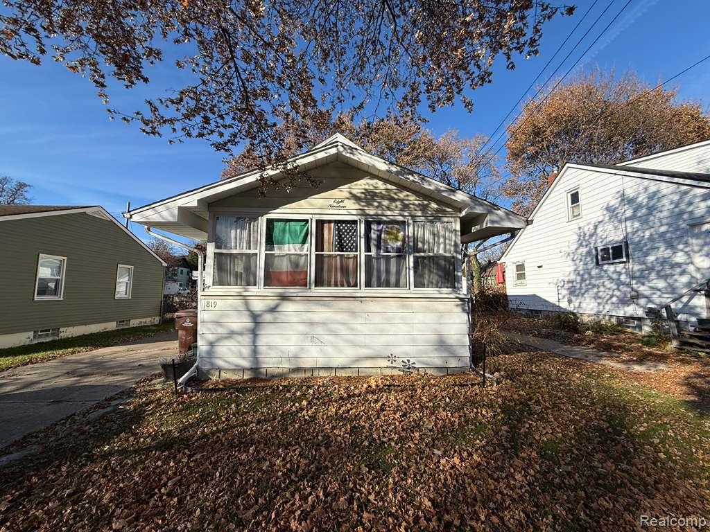 819 Cawood Street, Lansing, MI 48915 — Photo 31