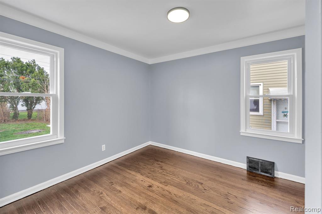 437 Mayflower Avenue, Lincoln Park, MI 48146 — Photo 19