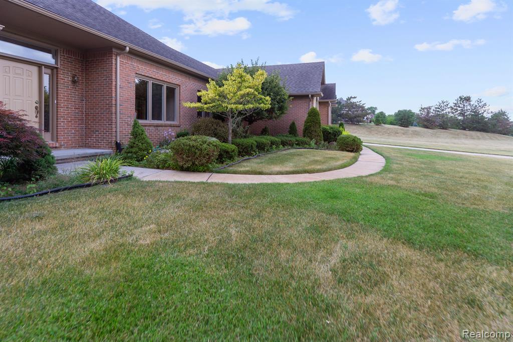 71064 BURLISON Lane, Bruce, MI 48065 — Photo 46