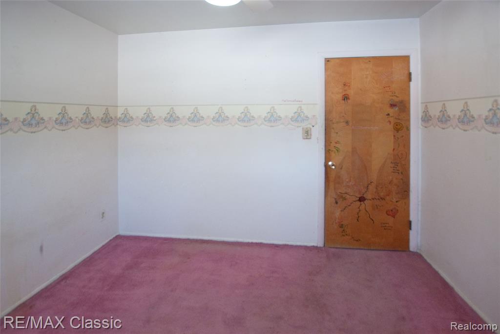 627 Sherbrooke Street, Commerce Twp, MI 48382 — Photo 22
