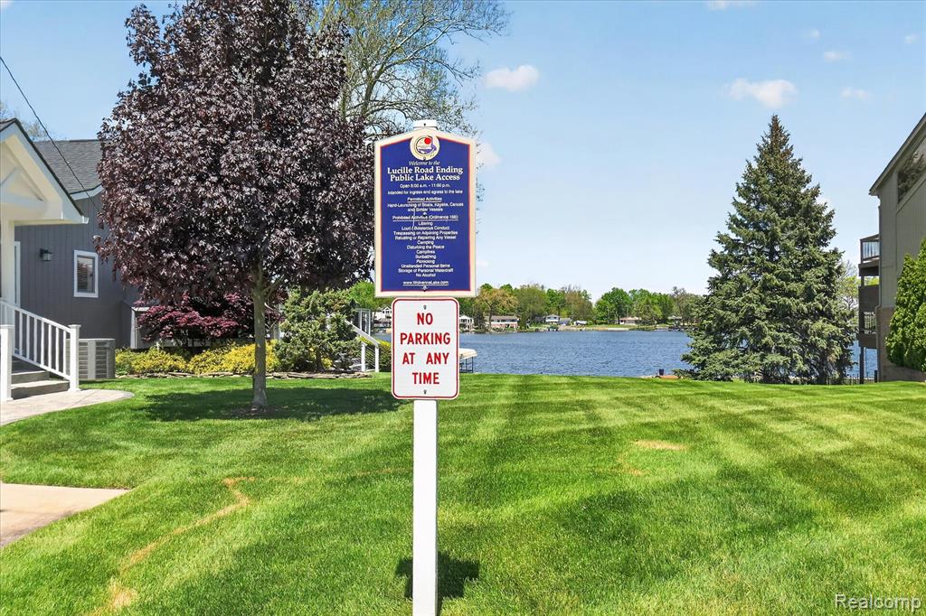 677 Lucille Drive, Wolverine Lake, MI 48390 — Photo 43