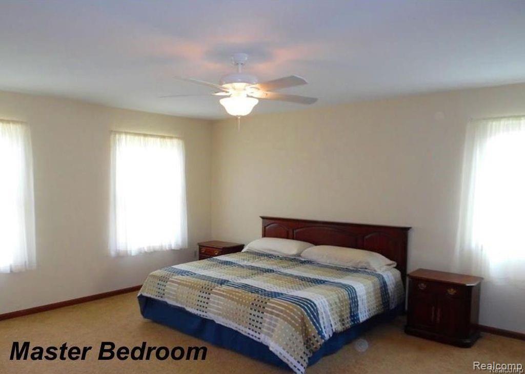 720 SHELLEY Drive, Rochester Hills, MI 48307 — Photo 19