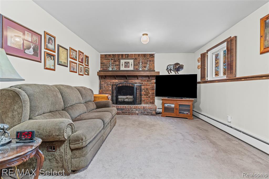 550 W Rose Center Road, Holly, MI 48442 — Photo 24