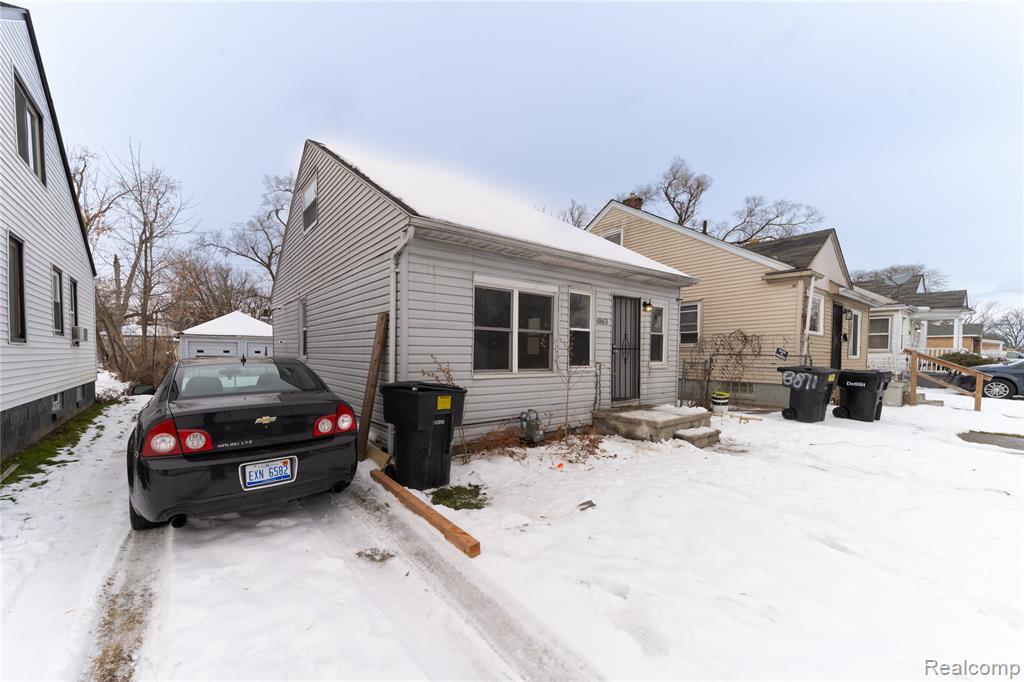 8863 Vaughan Street, Detroit, MI 48228 — Photo 13