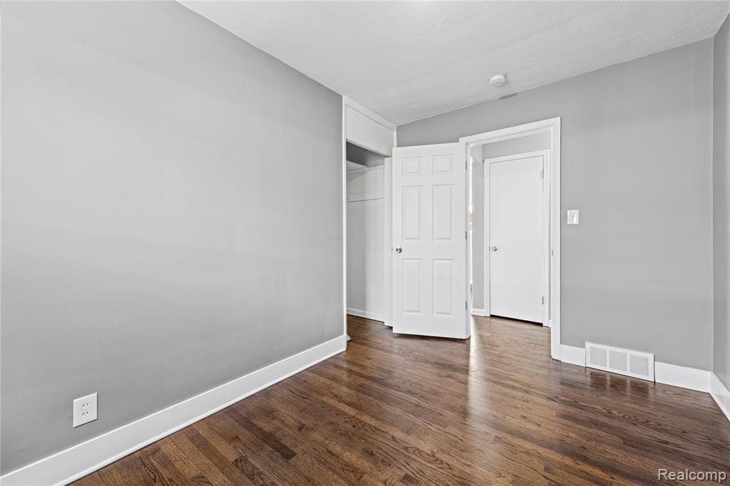 9916 Rosedale Boulevard, Allen Park, MI 48101 — Photo 19