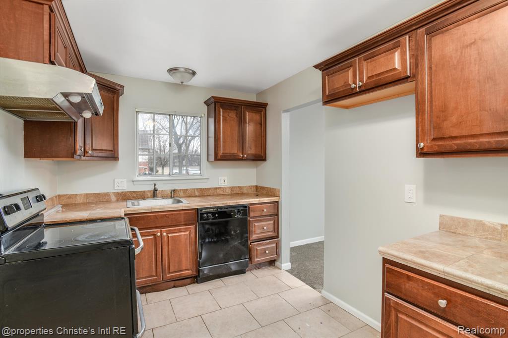 30248 SOUTHFIELD Road, 181, Southfield, MI 48076 — Photo 3