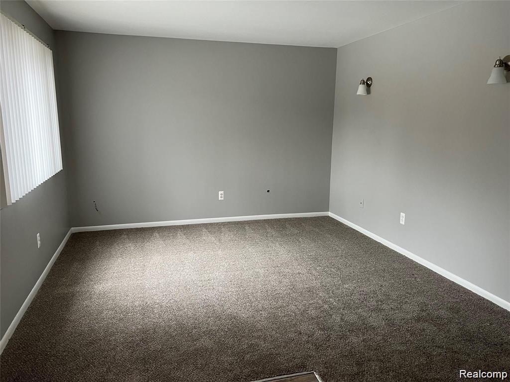 9151 GROSCHNER Street, Taylor, MI — Photo 3