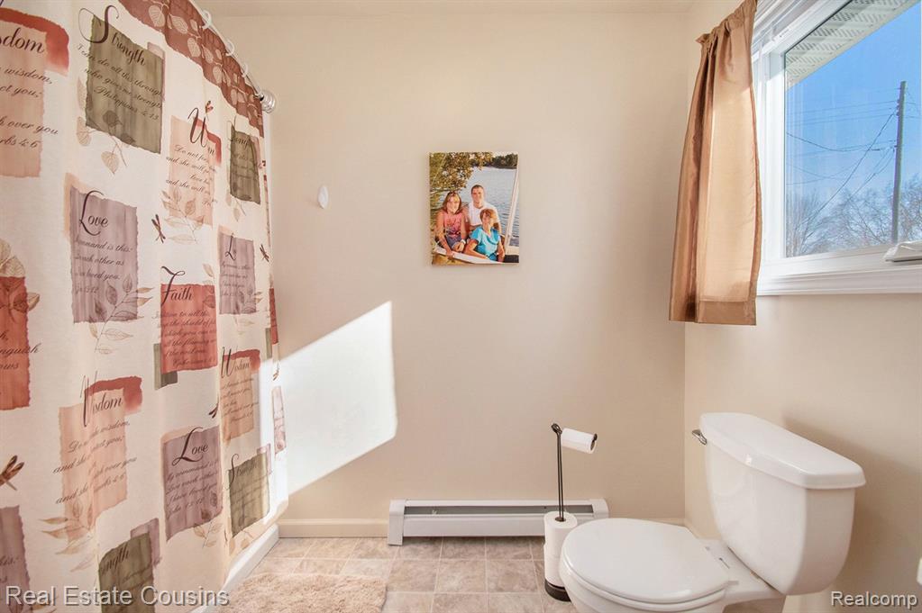310 N 5TH Street, Shepherd, MI 48883 — Photo 6