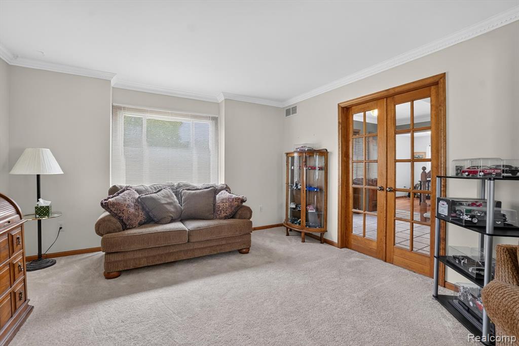 6888 Slawski Drive, Fowlerville, MI 48836 — Photo 10