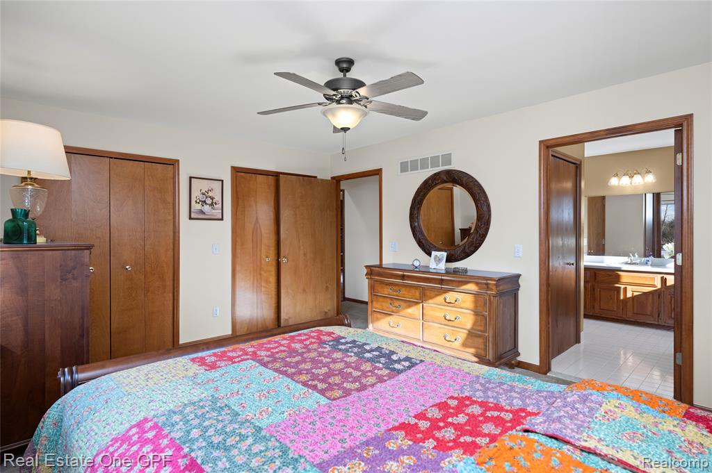 1135 Holmes Road, Allenton, MI 48002 — Photo 27