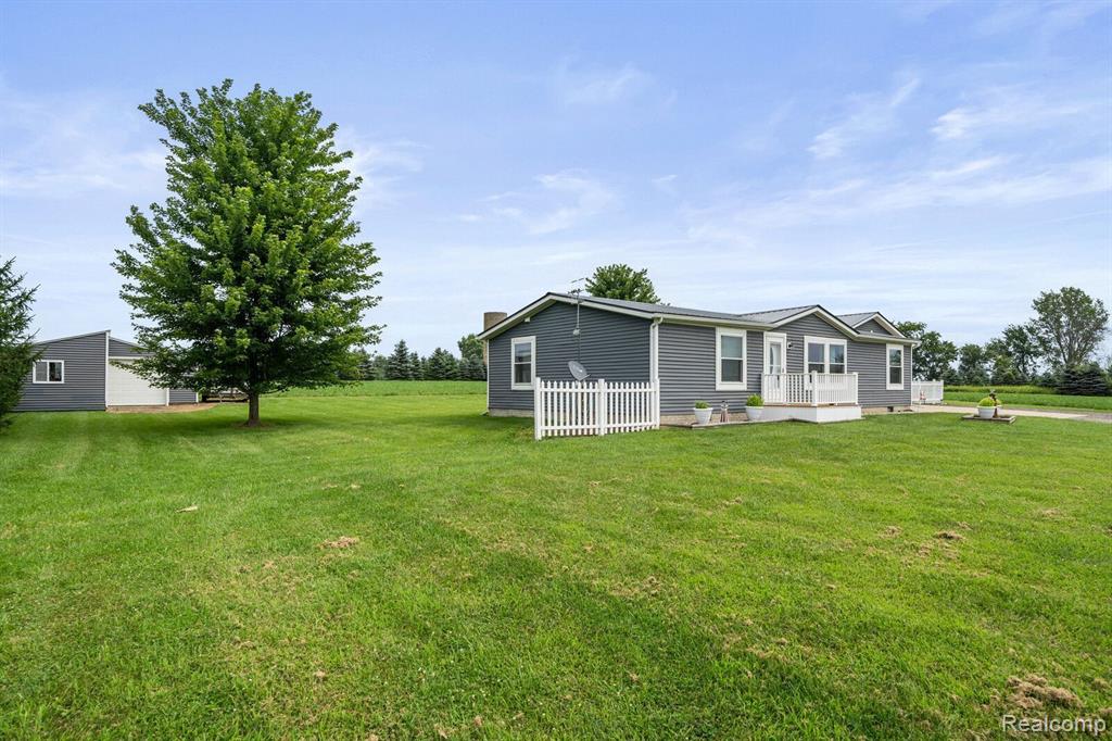 3939 CASTLE Road, North Branch, MI 48461 — Photo 30