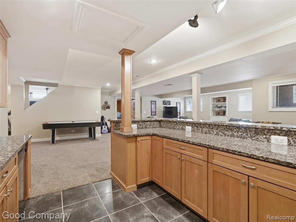 532 Springview Drive, Rochester, MI 48307 — Photo 43
