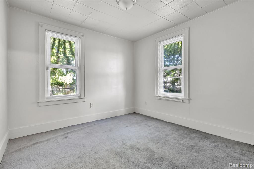 4877 Maynard Street, Detroit, MI 48215 — Photo 16