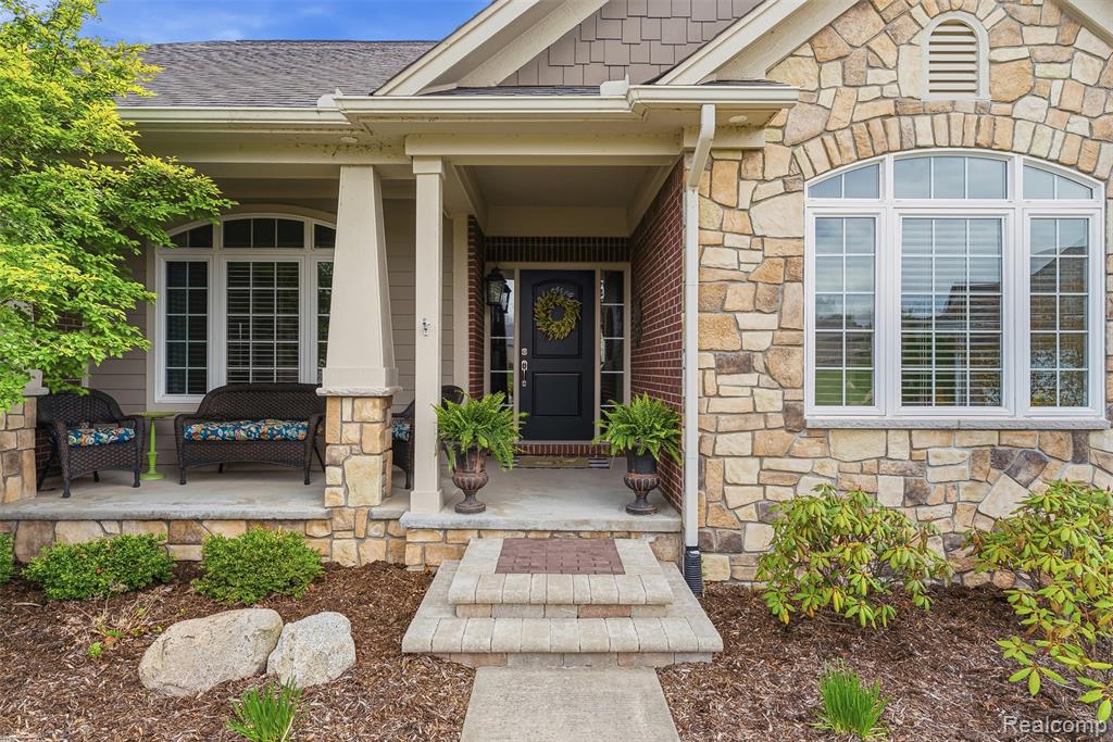 660 Willow Lake Court, Oxford, MI 48371 — Photo 7