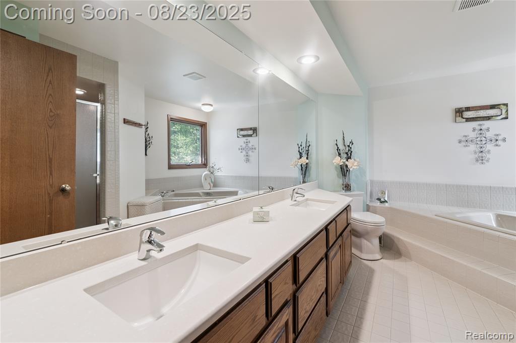 55138 Lordona Lane, Shelby Twp, MI 48315 — Photo 30