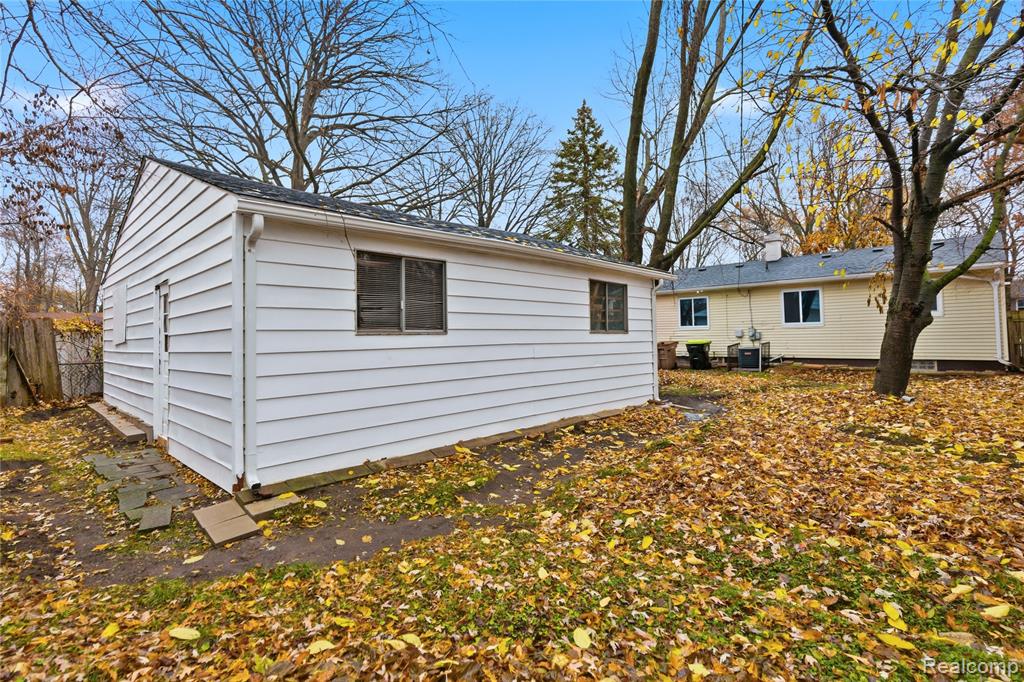 755 Scottwood Street, Pontiac, MI 48340 — Photo 25