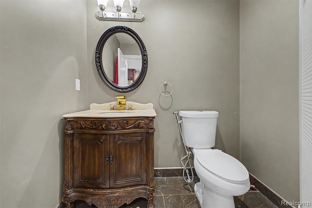 5524 Maple Street, Dearborn, MI 48126 — Photo 17