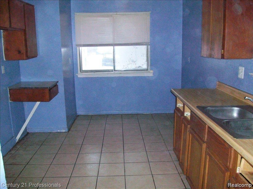 12801 Bentler Street, Detroit, MI 48223 — Photo 2