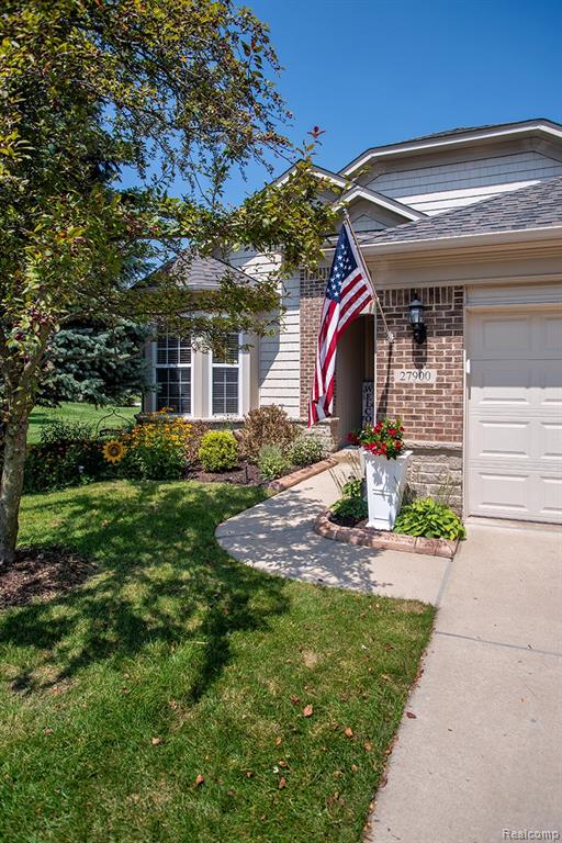 27900 Paradise Lane S, 1, Flat Rock, MI 48134 — Photo 6