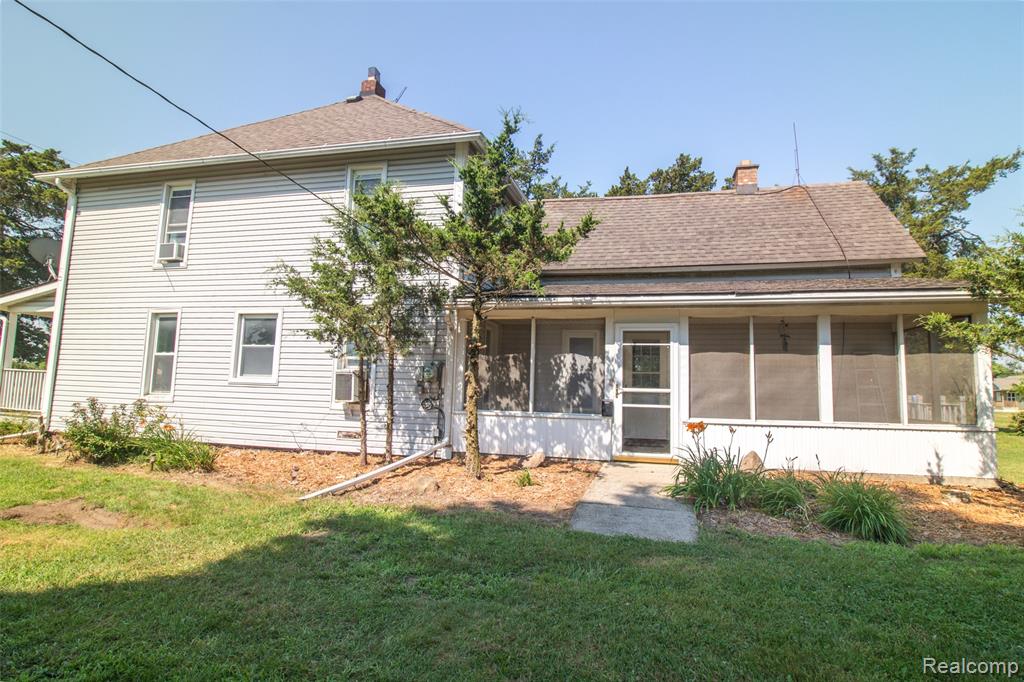 749 E East Newburg Road, Carleton, MI 48117 — Photo 13