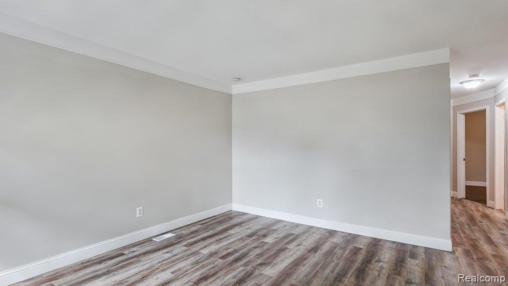 8725 Packard Avenue, Warren, MI 48089 — Photo 3
