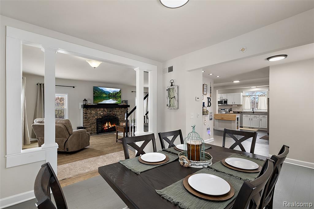 4755 Forest Avenue, Waterford, MI 48328 — Photo 25