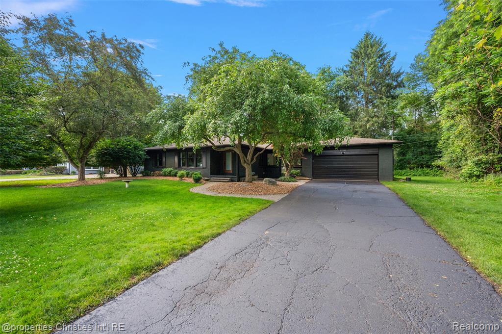 27331 Gardenway Road, Franklin, MI 48025 — Photo 5