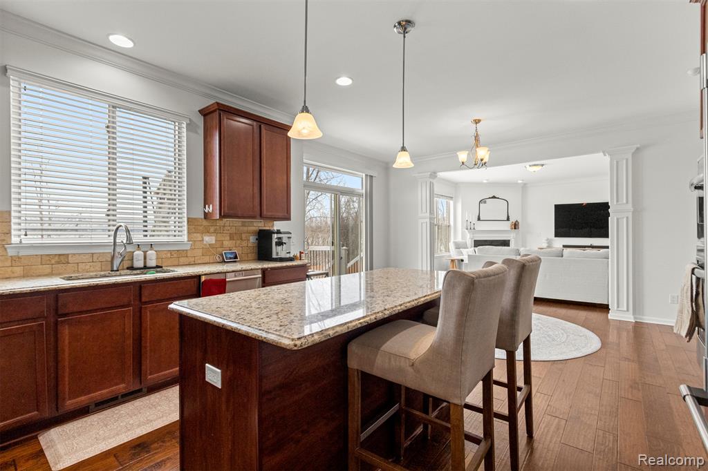 830 Lake Woods Drive, Canton, MI 48188 — Photo 18