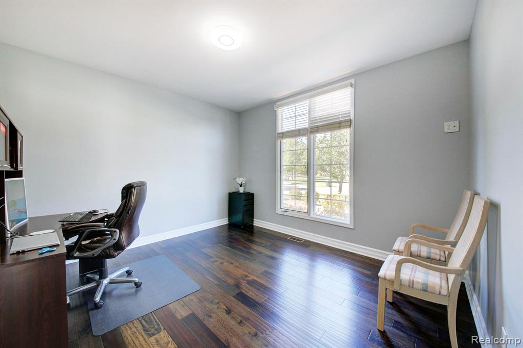 49169 Founders Court, Canton, MI 48187 — Photo 6