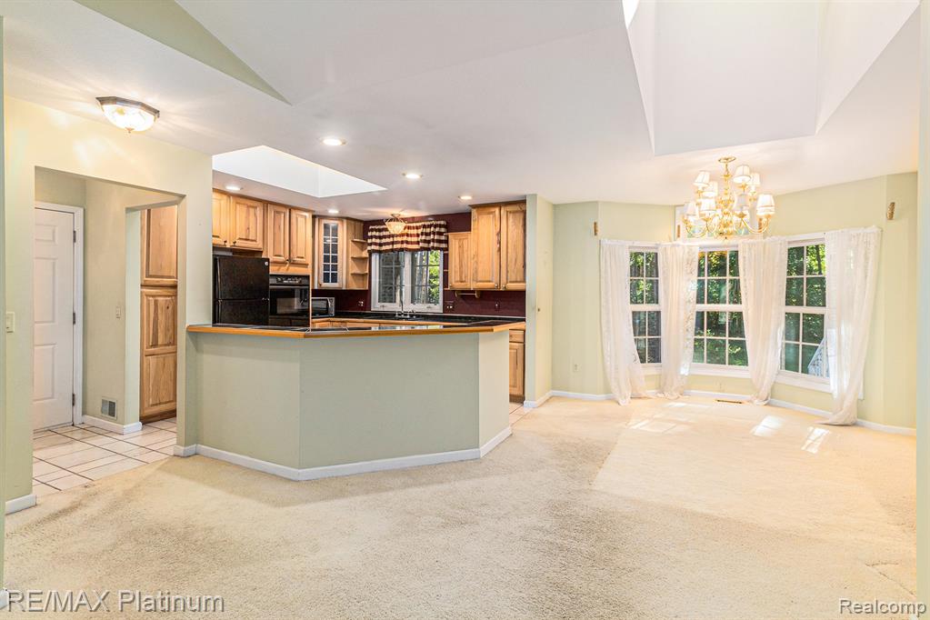 9151 PINEVIEW LAKE COURT, Linden, MI 48451 — Photo 8