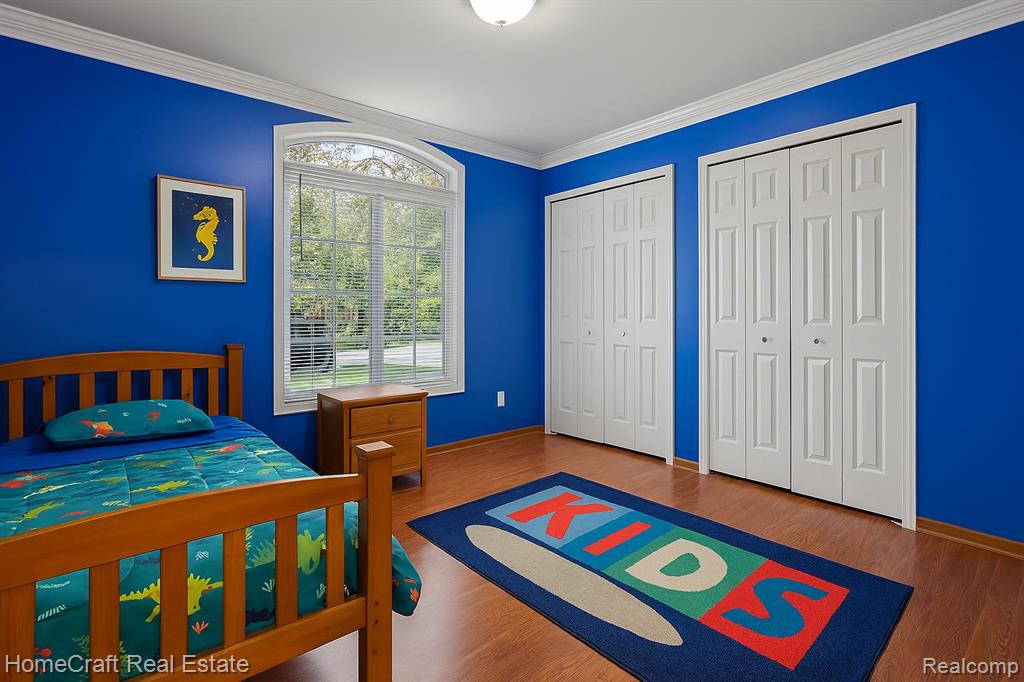 45019 MIDDLEBURY Court, Canton, MI 48188 — Photo 24