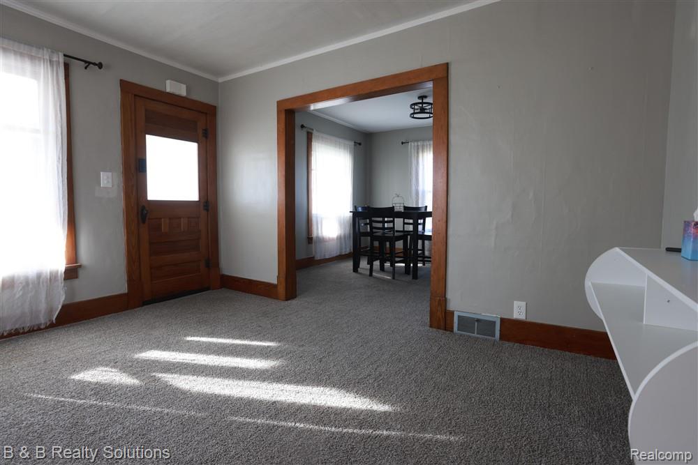 4131 Pleasant Street, North Branch, MI 48461 — Photo 10
