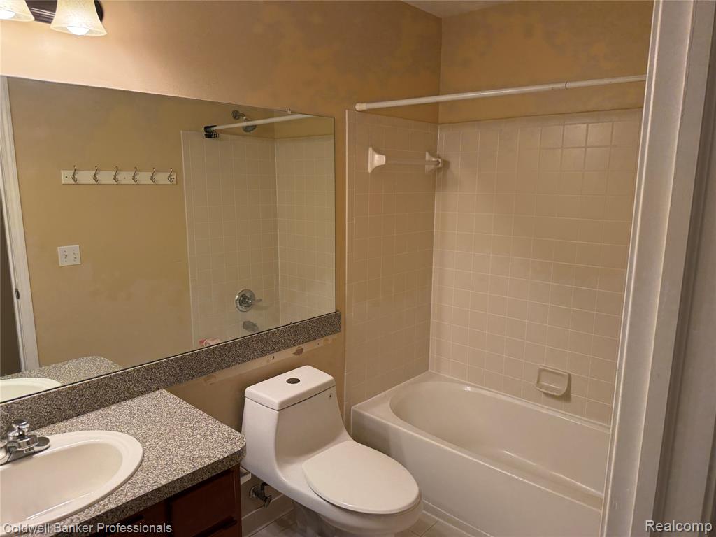 49554 GLACIER S, Northville, MI — Photo 20
