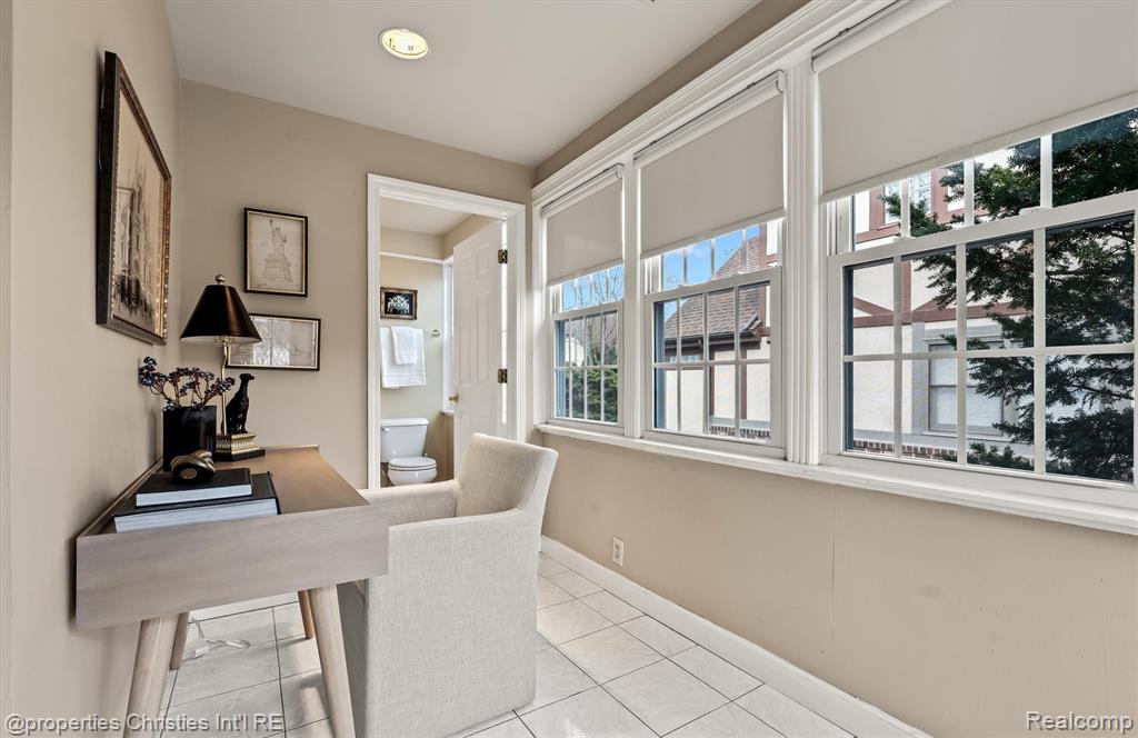 941 Forest Avenue, Birmingham, MI 48009 — Photo 11