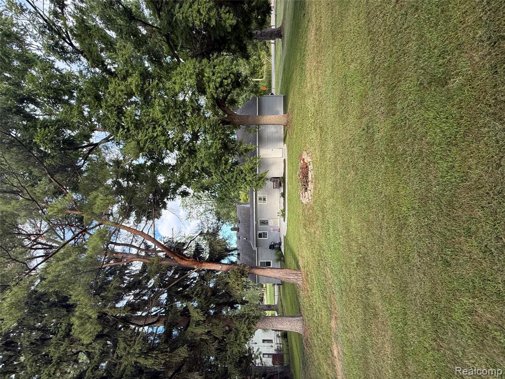 1513 N Seymour Road, Flushing, MI 48433 — Photo 5