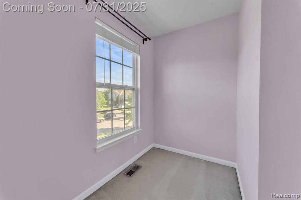 8271 S Warwick Court, Ypsilanti, MI 48198 — Photo 37