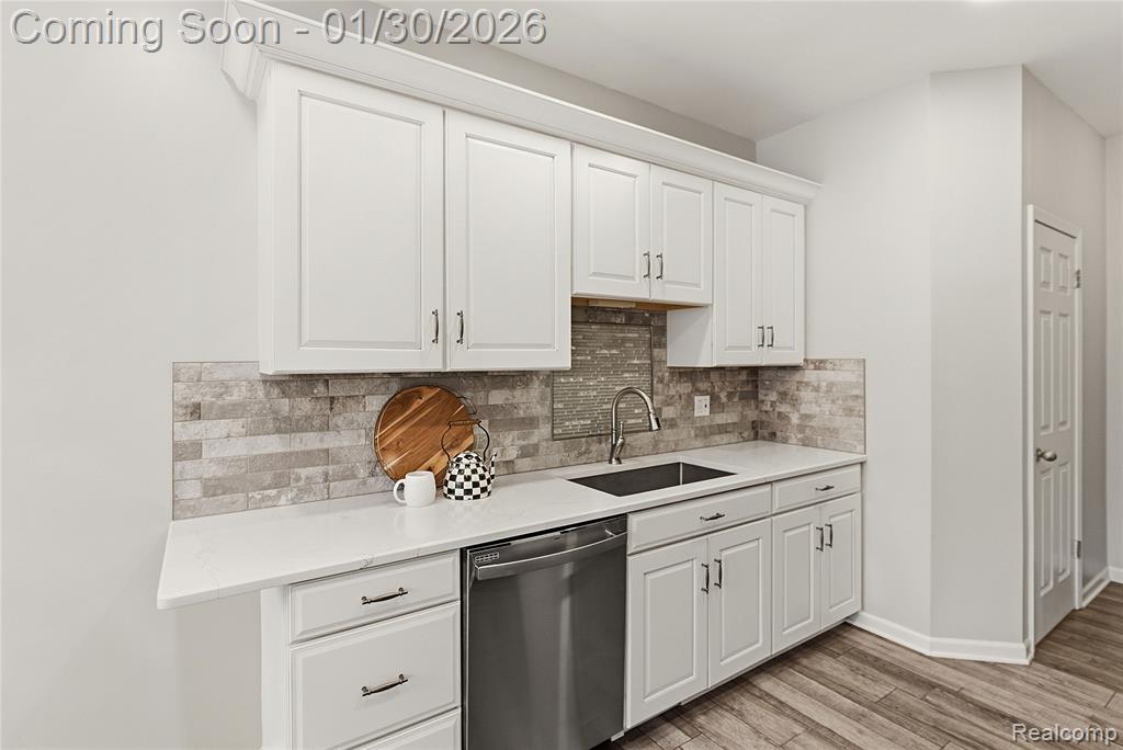 7056 Green Farm Road, West Bloomfield, MI — Photo 4