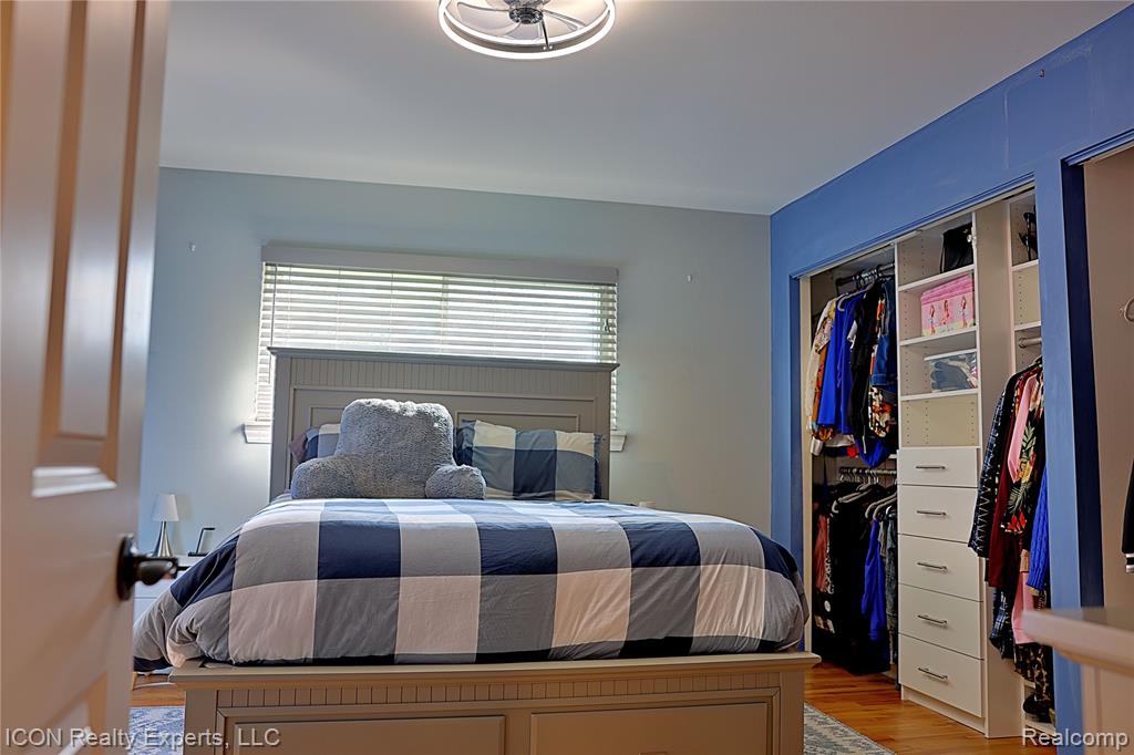 36927 Heatherton Drive, Farmington, MI 48335 — Photo 15