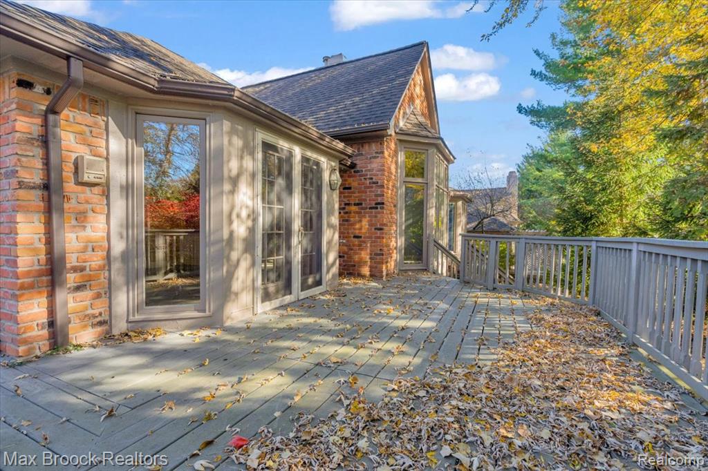 5554 Pine Brooke Court, Bloomfield Hills, MI 48304 — Photo 42