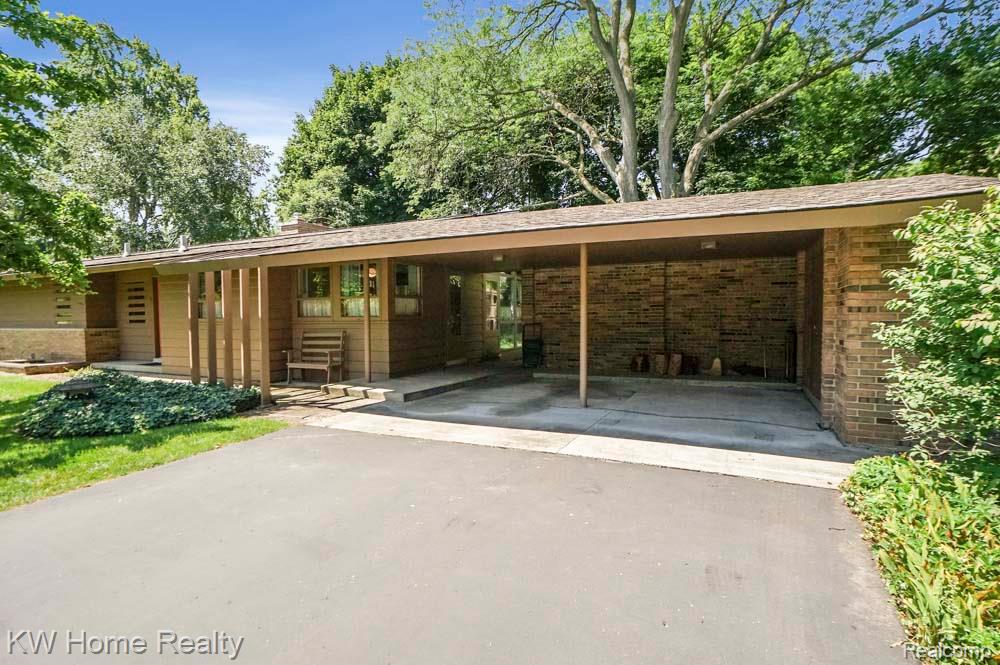 5660 Crabtree Road, Bloomfield Hills, MI 48301 — Photo 3
