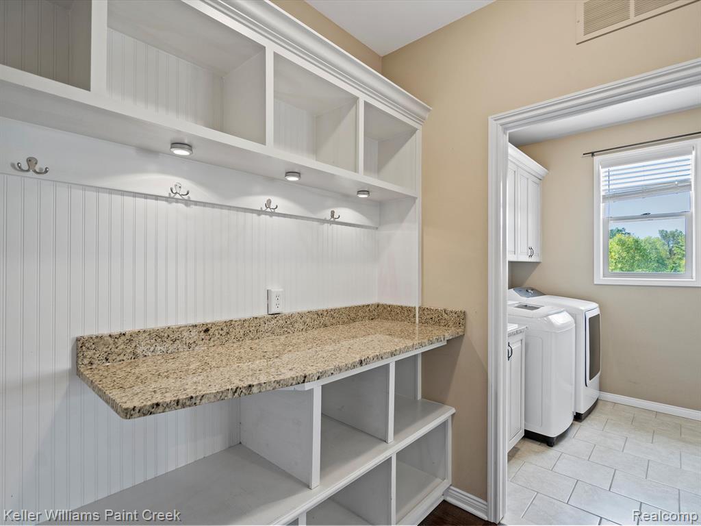 46267 Terrace Drive, Shelby Twp, MI 48317 — Photo 17