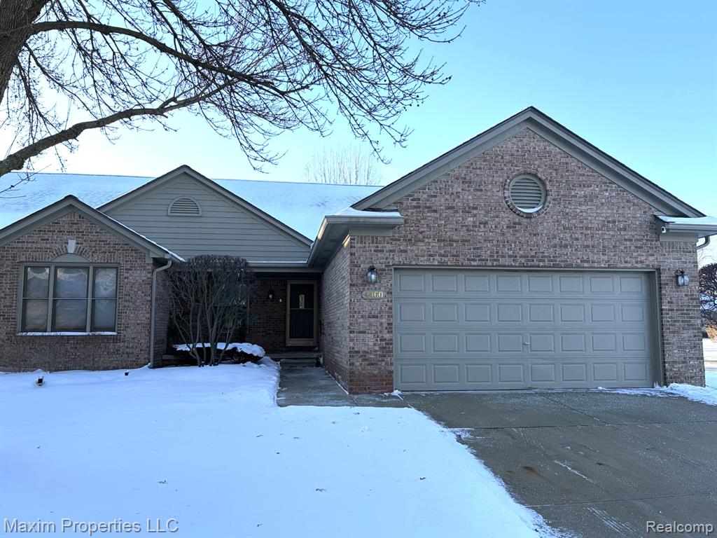 4460 Spruce Court, 135, Warren, MI 48092 — Photo 2