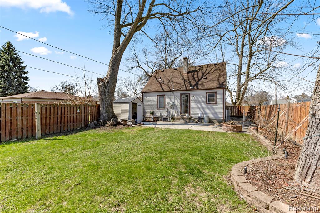 4903 Bedford Street, Dearborn Heights, MI 48125 — Photo 29