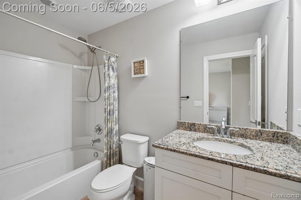 47566 Alpine Drive, Novi, MI — Photo 38