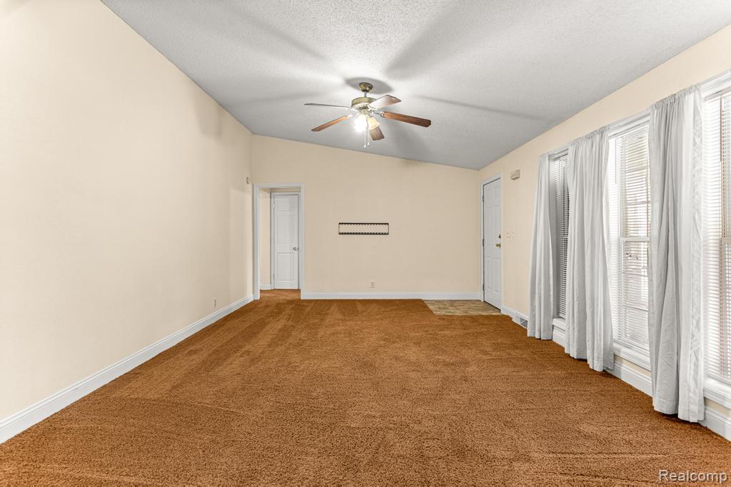 1941 Crouch Road, Jackson, MI 49201 — Photo 15