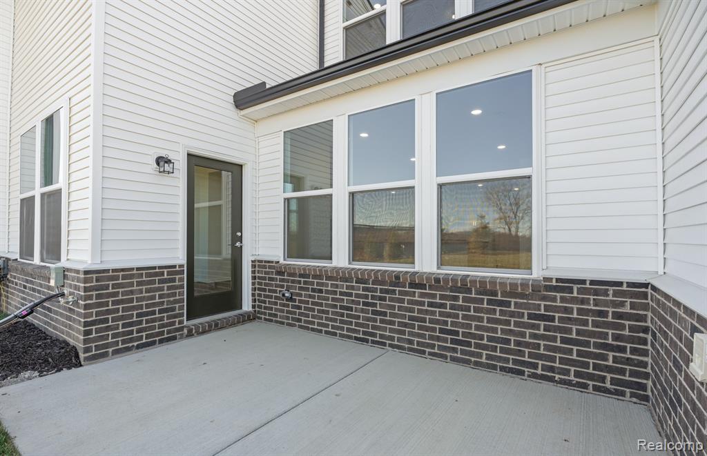 5576 E Spaniel Drive, Ann Arbor, MI 48108 — Photo 23