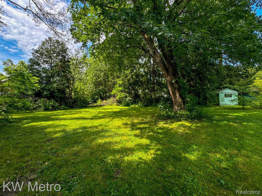 2519 DAYTON Drive, Ann Arbor, MI 48108 — Photo 14