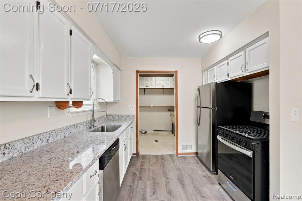 5888 Westlake Street, Taylor, MI 48180 — Photo 9
